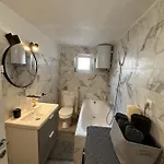 Apartamento Piccolo App